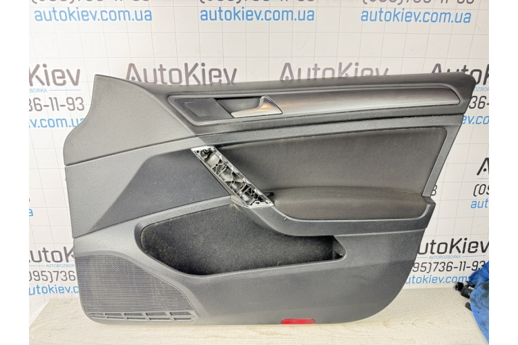 Карта обшивка дверей передньої правої (карта, панель) Volkswagen Golf 6-7 5G4867012