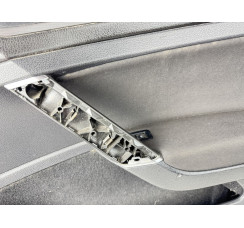 Карта обшивка дверей передньої правої (карта, панель) Volkswagen Golf 6-7