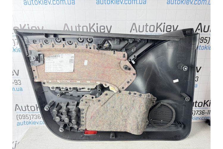 Карта обшивка двери передней правой (карта, панель) Volkswagen Golf 6-7 5k4867012