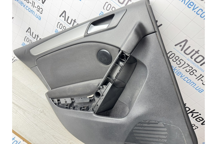 Карта обшивка двери задней левой (карта, панель) Volkswagen Golf 6-7 5k6867211
