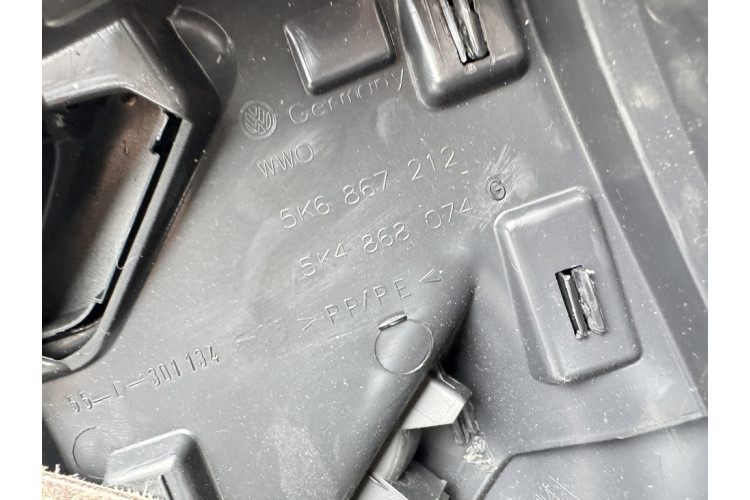 Карта обшивка двери задней правой (карта, панель) Volkswagen Golf 6-7 5k6867212