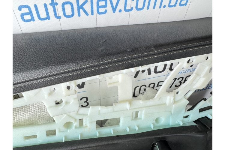 Обшивка двери карта передней левой Chery Tiggo 8 2019> 403001398aaabk