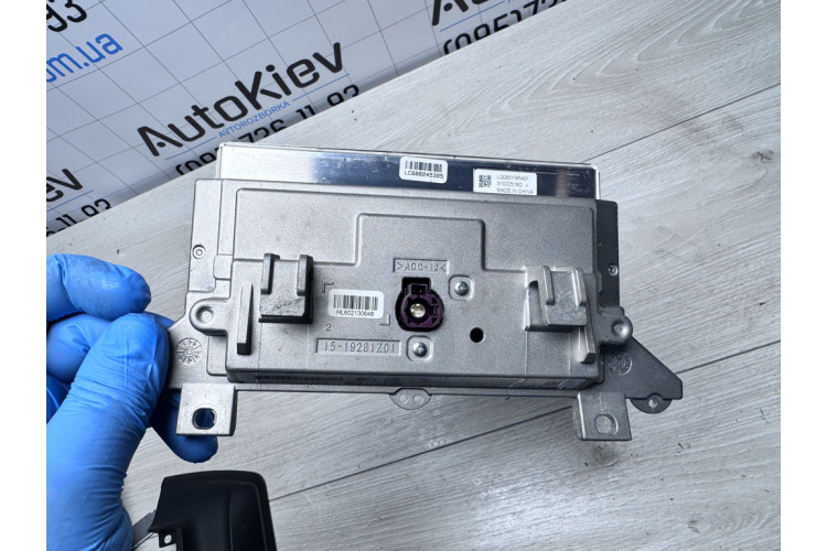 Дисплей мультимедиа на торпедо BMW 3 F30 F35 F31 (2012-2018) 1519281Z01