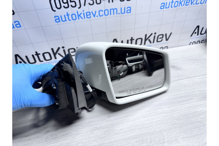 Дзеркало заднього виду праве у зборі Mercedes-Benz C117 CLA 2013-2019 A1178101800