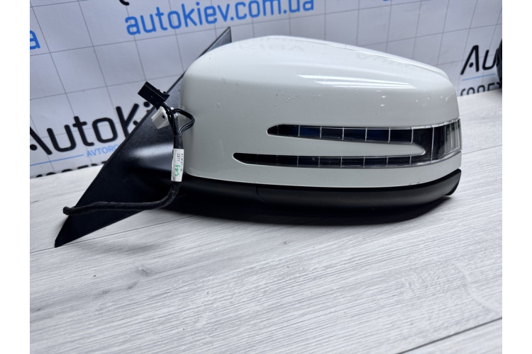 Дзеркало заднього виду ліве у зборі (7+4pin) Mercedes-Benz C117 CLA 2013-2019 A1178101500