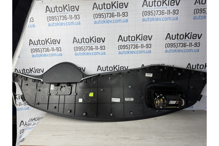 Накладка торпеда с airbag торпедо Tesla Model S 100439705E Накладка торпеда с airbag торпедо Tesla Model S 100439705E