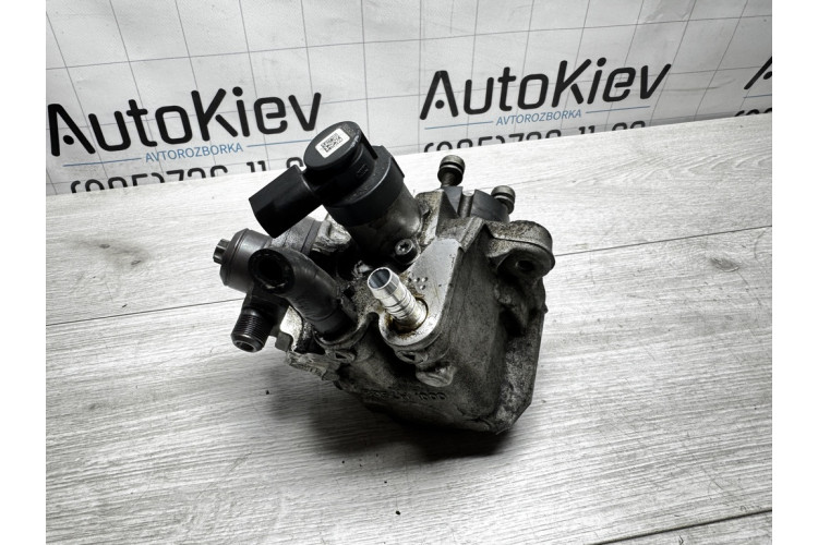 Топливный насос высокого давления (тнвд) Volkswagen Golf 6 2.0 tdi пробег 40тыс км 03L130755D