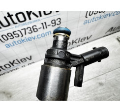 Форсунка Volkswagen Passat B7 1.8tfsi 