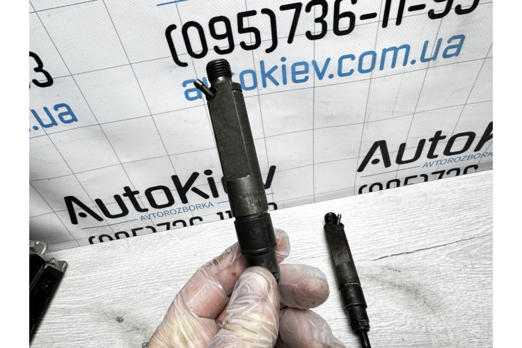 Форсунка Audi A6 C5 1.9Tdi 028130201G Форсунка Audi A6 C5 1.9Tdi 028130201G