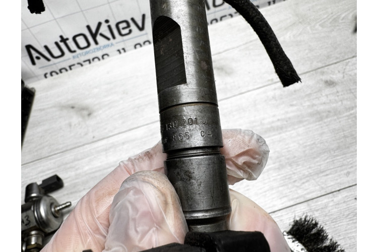 Форсунка керуюча Audi A6 C5 1.9Tdi 028130201J