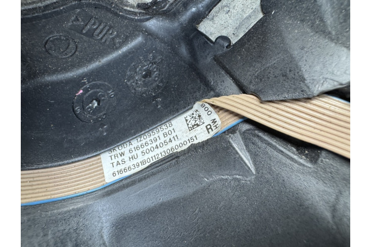 Руль многофункциональный кожа Skoda Oктавия A5 качественно перетянут 1z0419091k