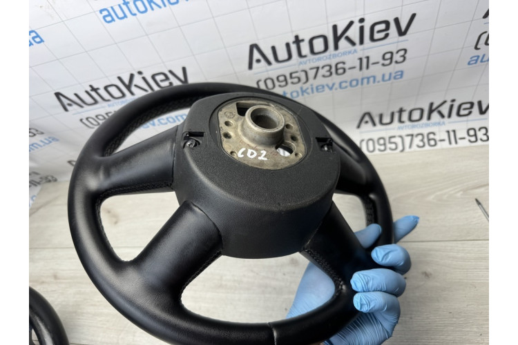 Кермо Audi A4 B7 2004-2008 якісно перетягнуте 8P0419091 Кермо Audi A4 B7 2004-2008 якісно перетягнуте 8P0419091