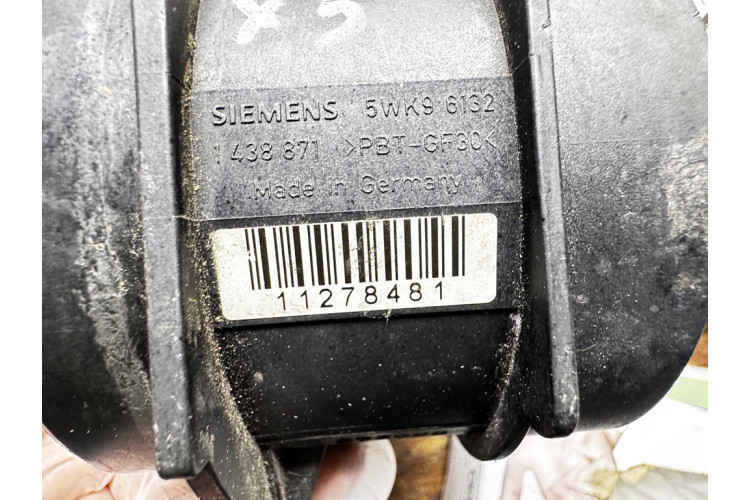 Витратомір повітря BMW X5 E53 2000-2007 1438871 Витратомір повітря BMW X5 E53 2000-2007 1438871
