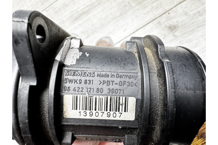 Расходомер воздуха Ford Fiesta/Fusion 2001-2012 5WK9631 Расходомер воздуха Ford Fiesta/Fusion 2001-2012 5WK9631