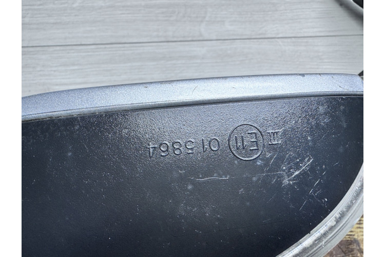 Зеркало заднего вида правое (7pin) Volkswagen Passat B6 2005-2010 E11015864