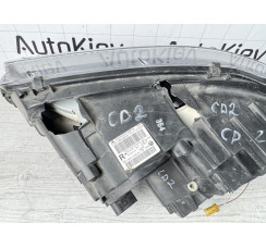 Фара передня права Volkswagen Transporter T5 2010-2015