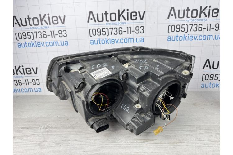 Фара передня права Volkswagen Transporter T5 2010-2015 7E1941016H