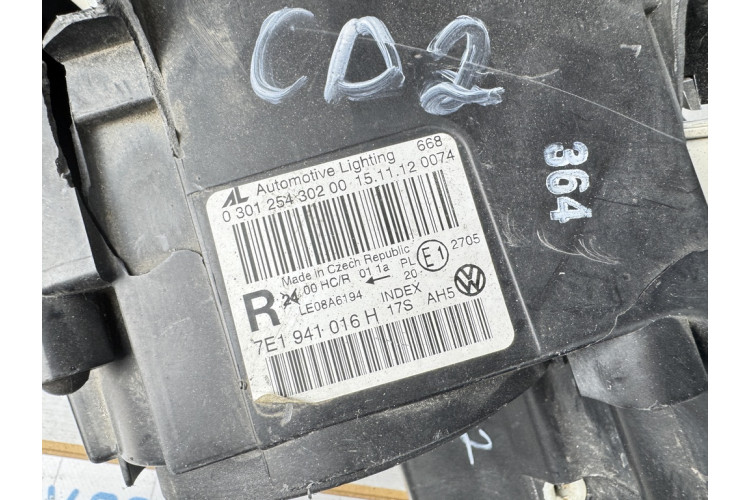 Фара передня права Volkswagen Transporter T5 2010-2015 7E1941016H