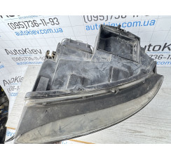  Фара передня права Audi A4 B6 00-04