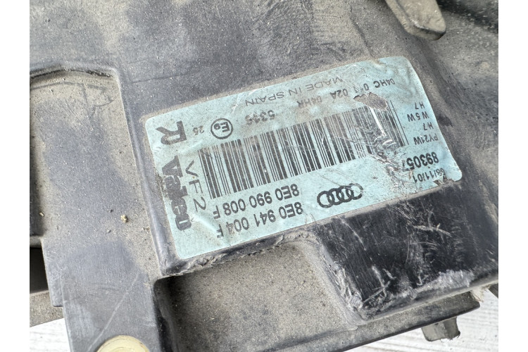Фара передня права Audi A4 B6 00-04 8e0941004f