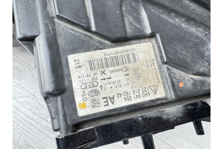 Фара передняя правая ксенон Audi A8 D4 дорест Европа мутное стело отломано верхнее крепление 4h0941004