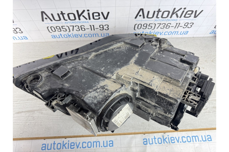 Фара bi-xenon адаптивный Audi A8 D4 2010-2014 пыль внутри 4h0941003