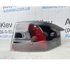 Ліхтар зовнішній правий Tesla Model S 2012 - 2020