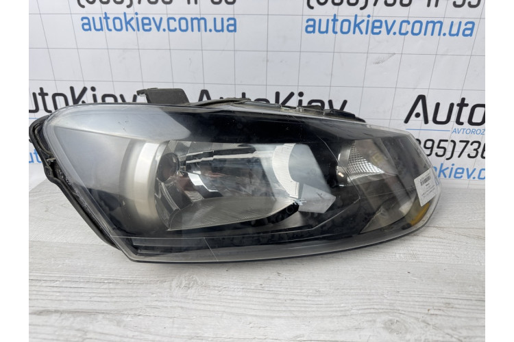 Фара передня права Vw Polo 2009-2014 676512102