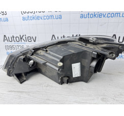 Фара передня права Vw Polo 2009-2014  