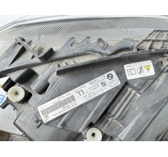 Фара праваяBMW 3 Series Gran Turismo (F34)  Ксенон  на запчасти