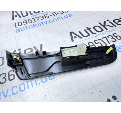 Накладка дверей задньої правої з кнопкою Toyota Camry 55 USA 2014-2017