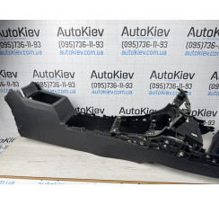 Центральна консоль Volkswagen Golf VII 2012-2020