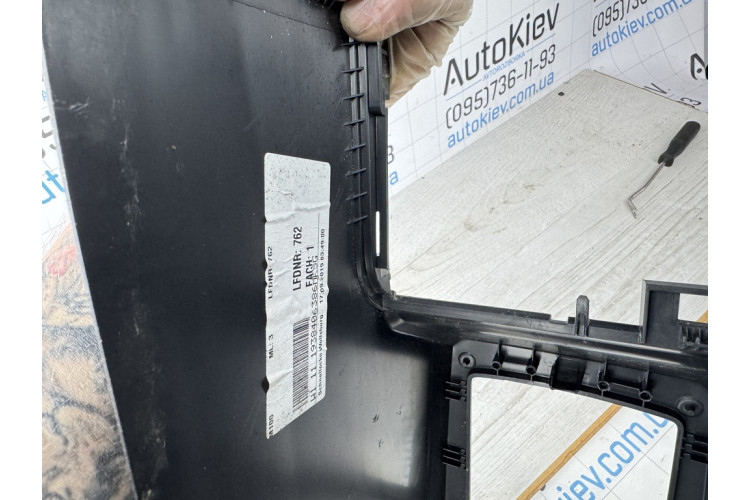 Центральна консоль Volkswagen Golf VII 2012-2020 5G1863241BL