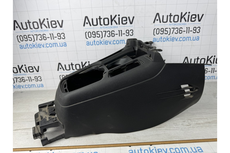 Центральна консоль Citroen C-Elysee 2016-2024 9674476477 Центральна консоль Citroen C-Elysee 2016-2024 9674476477