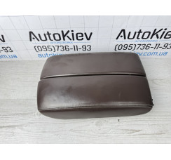 Подлокотник (коричневого цвета) Audi A8 S8 D4 4H 2010-2017