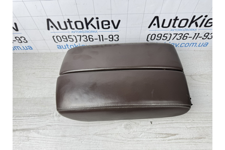 Підлокітник (коричневого кольору) Audi A8 S8 D4 4H 2010-2017 4H0863075L