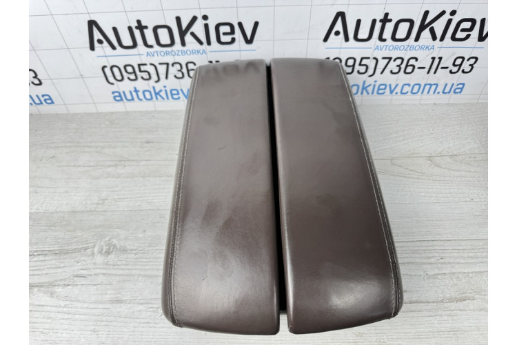 Підлокітник (коричневого кольору) Audi A8 S8 D4 4H 2010-2017 4H0863075L