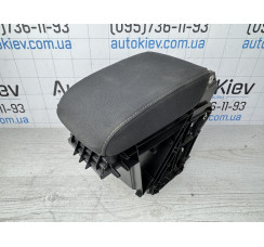 Підлокітник Volkswagen Golf VII 2012-2020