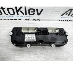 Блок управления режимами отопления/кондиционирования Volkswagen Tiguan 2007-2011