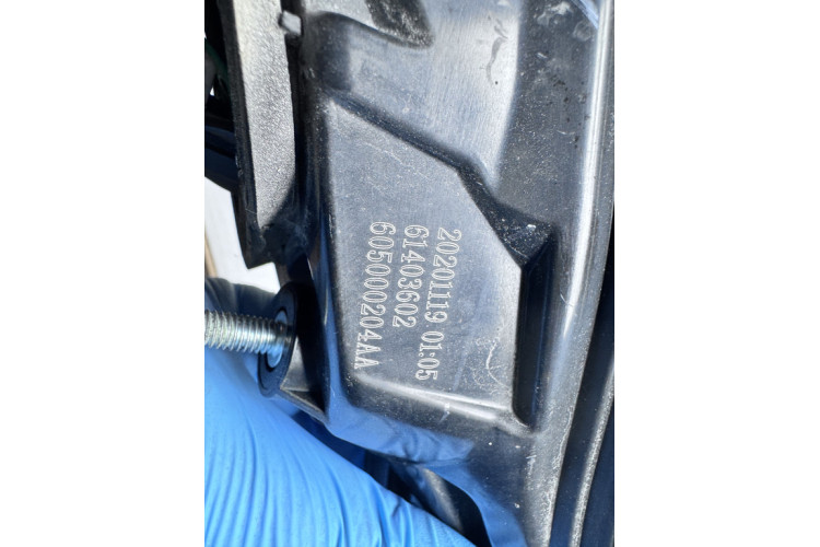 Фонарь задний правый на крышку багажника Chery Tiggo 7 pro| Tiggo 8 605000204AA Фонарь задний правый на крышку багажника Chery Tiggo 7 pro| Tiggo 8 605000204AA