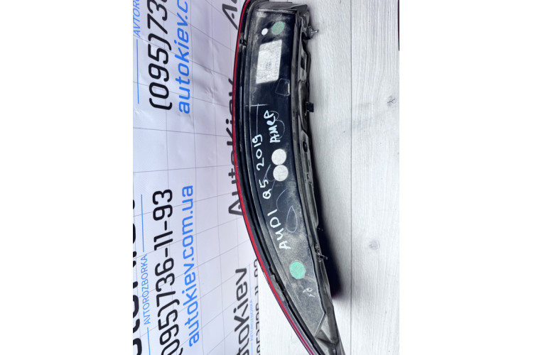 Фонарь правый Audi Q5 80A 18-20 LED 80A945094A