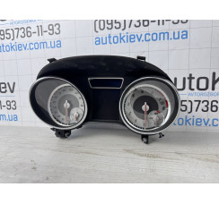 Панель приладів Mercedes CLA W117 2013-2019