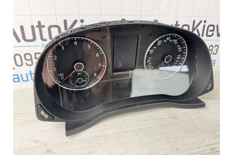 Панель приборов VW Passat B7 2012-2015 USA 561920970F Панель приборов VW Passat B7 2012-2015 USA 561920970F