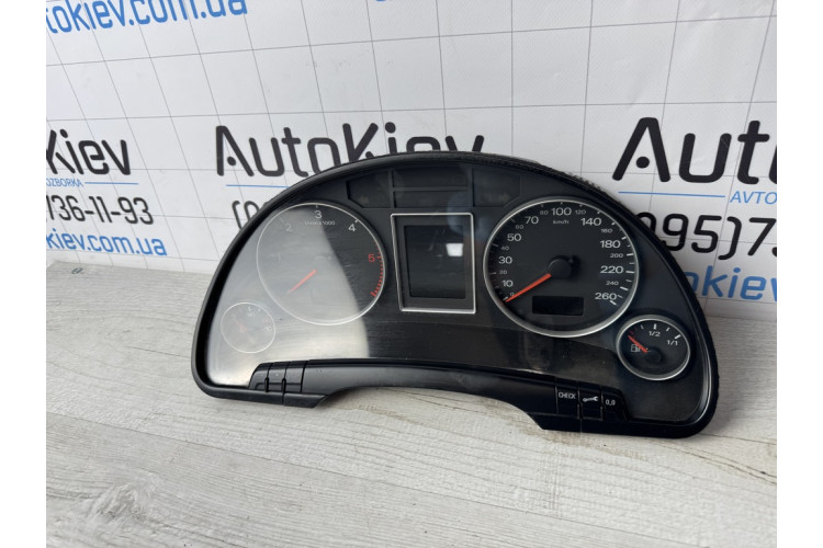 Панель приладів Audi A4 2.0tdi (B7) 2004-2007 8E0920900R Панель приладів Audi A4 2.0tdi (B7) 2004-2007 8E0920900R