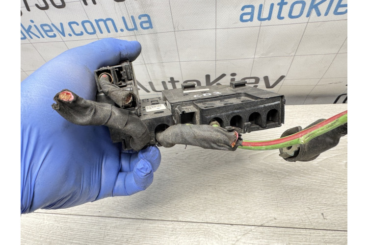 Плюсовая клемма Ford Mondeo V 2015> DU5T14A094ED