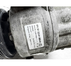 Компрессор кондиционера VW Touareg 3.0Tdi  2002-2010 дефект крепления