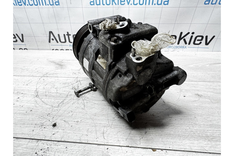 Компрессор кондиционера Audi A3 8P 2003-2013 1K0820803F