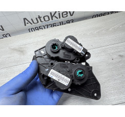 Сервопривід заслінки пічки Nissan Leaf I 2010-2017