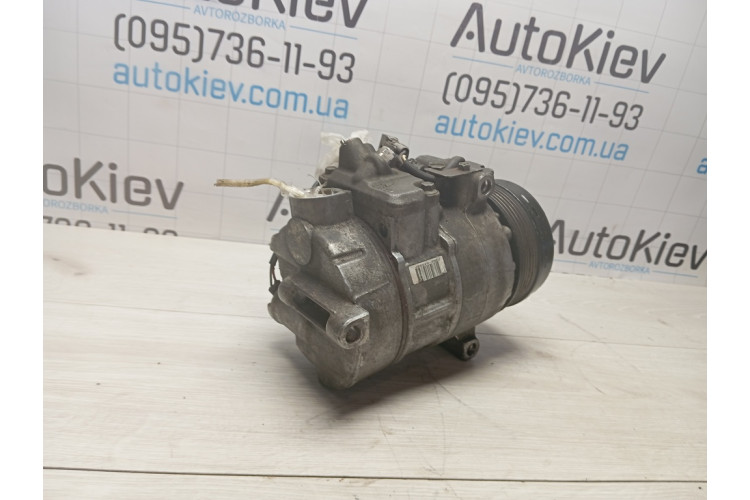 Компрессор кондиционера Mercedes Benz W204 C-klasse 2007-2015 A0032308511