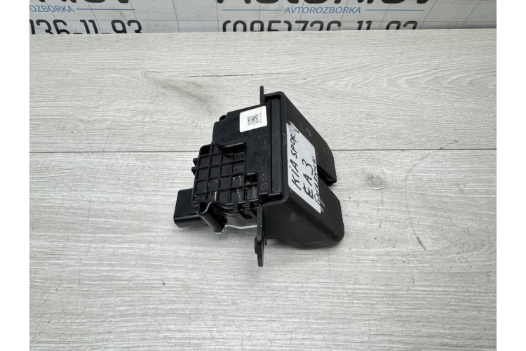 Замок крышки багажника Kia Sportage 2016-2021 81230D3000 Замок крышки багажника Kia Sportage 2016-2021 81230D3000